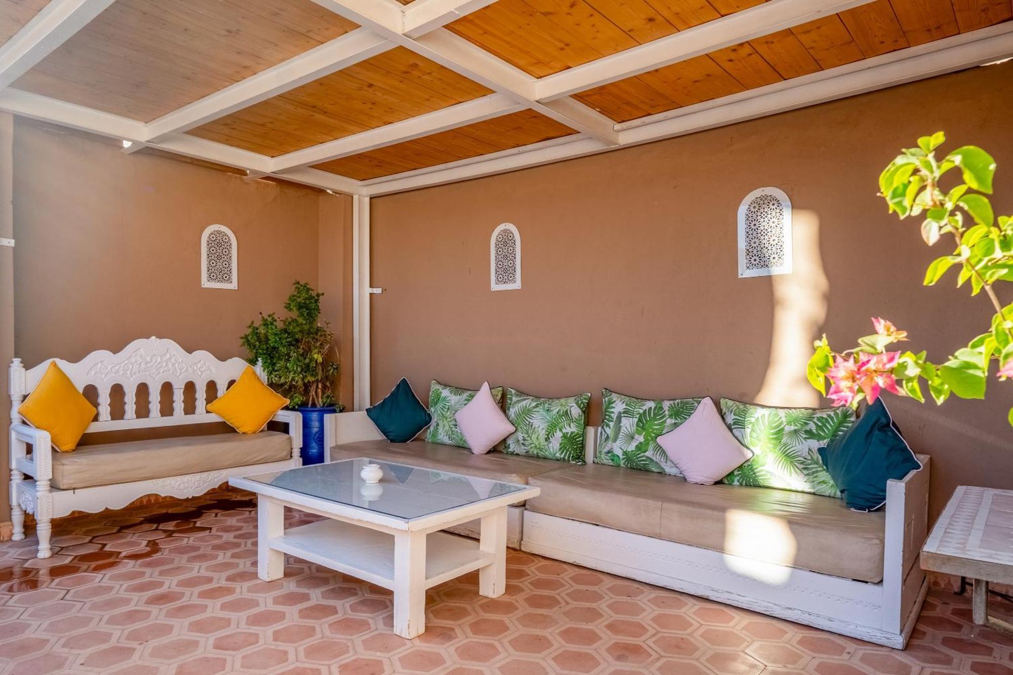 Riad Awinati Location Privatisee ,Piscine Chauffee , Beau Rooftop Marrakesh Exterior photo