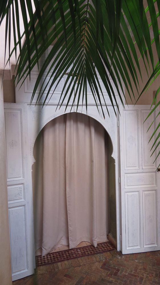 Riad Awinati Location Privatisee ,Piscine Chauffee , Beau Rooftop Marrakesh Exterior photo