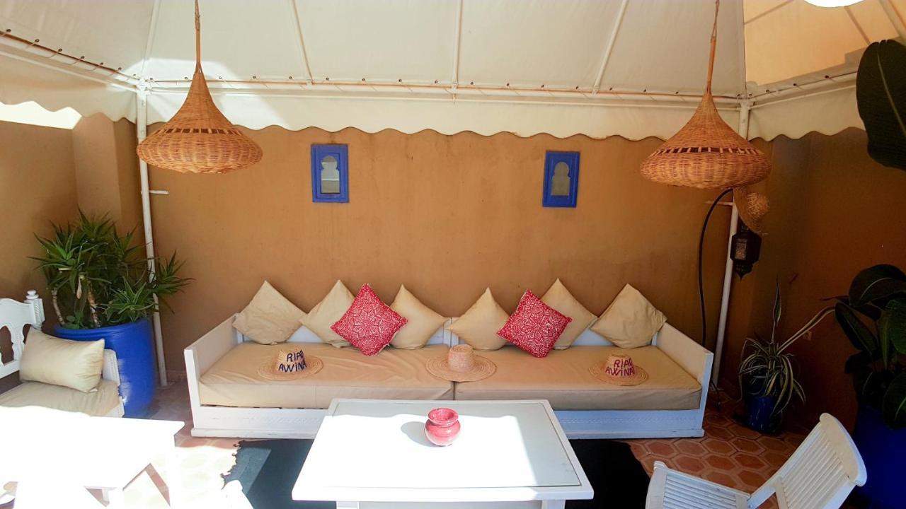 Riad Awinati Location Privatisee ,Piscine Chauffee , Beau Rooftop Hotel Marrakesh Exterior photo